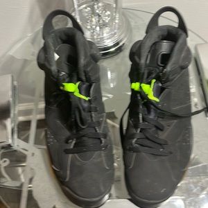 Jordan 6 retro Electric green
